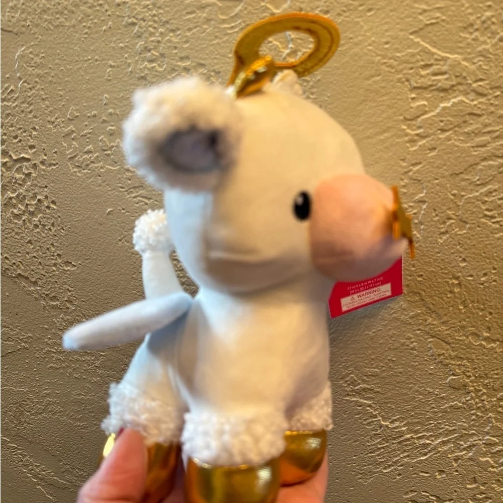 Holiday Home adorable angel